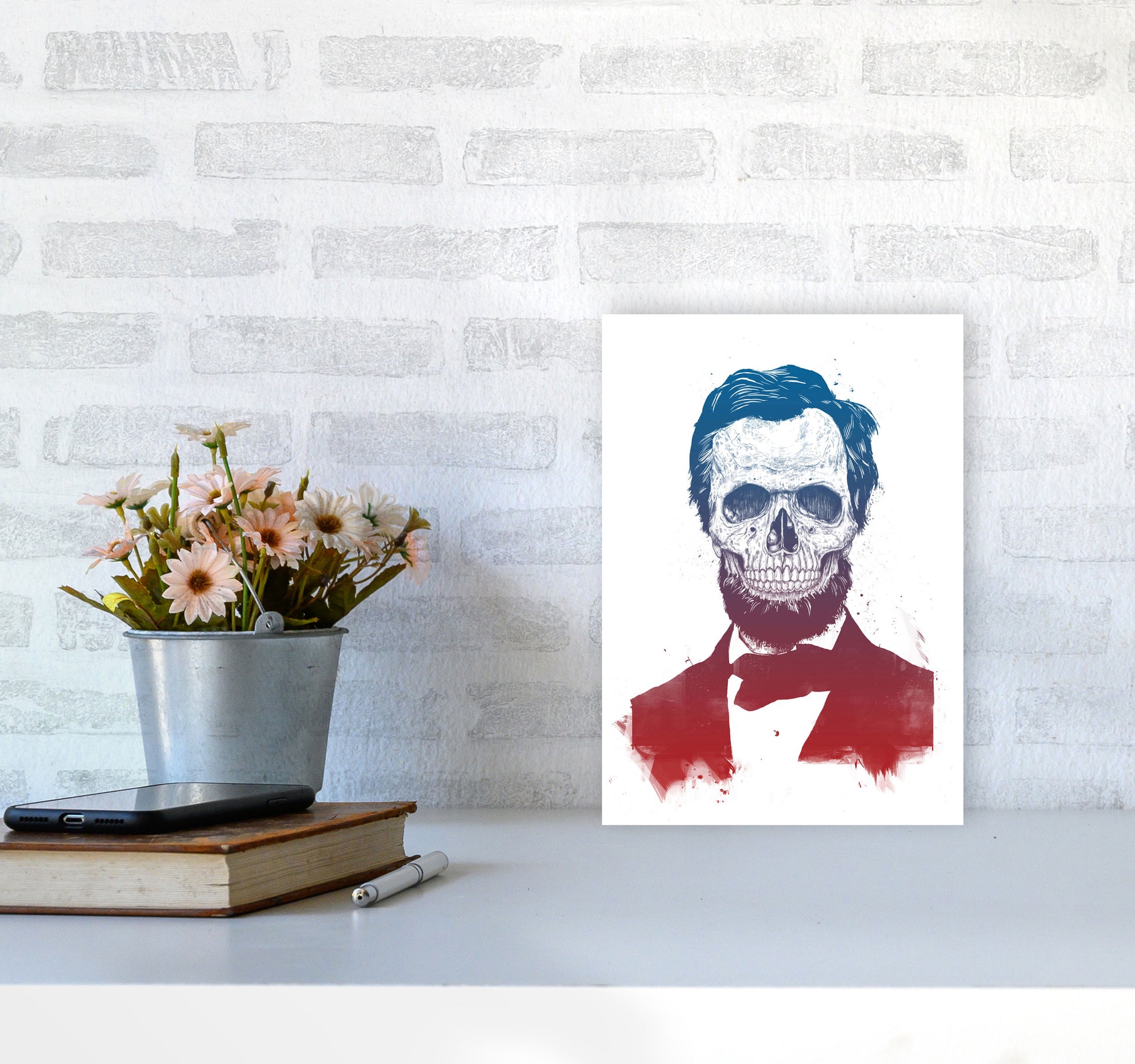 Dead Lincoln Skull Modern Art Print by Balaz Solti A4 Black Frame