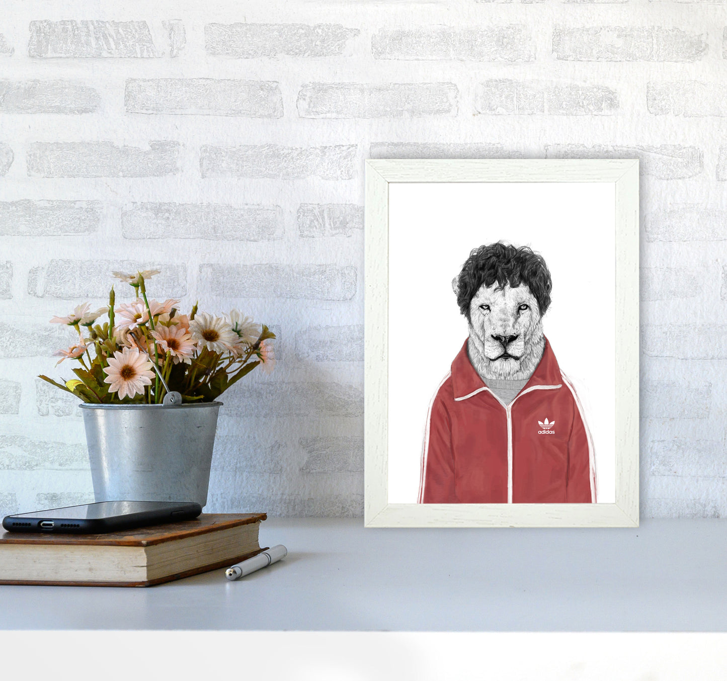 Chas Lion Animal Art Print by Balaz Solti A4 Oak Frame