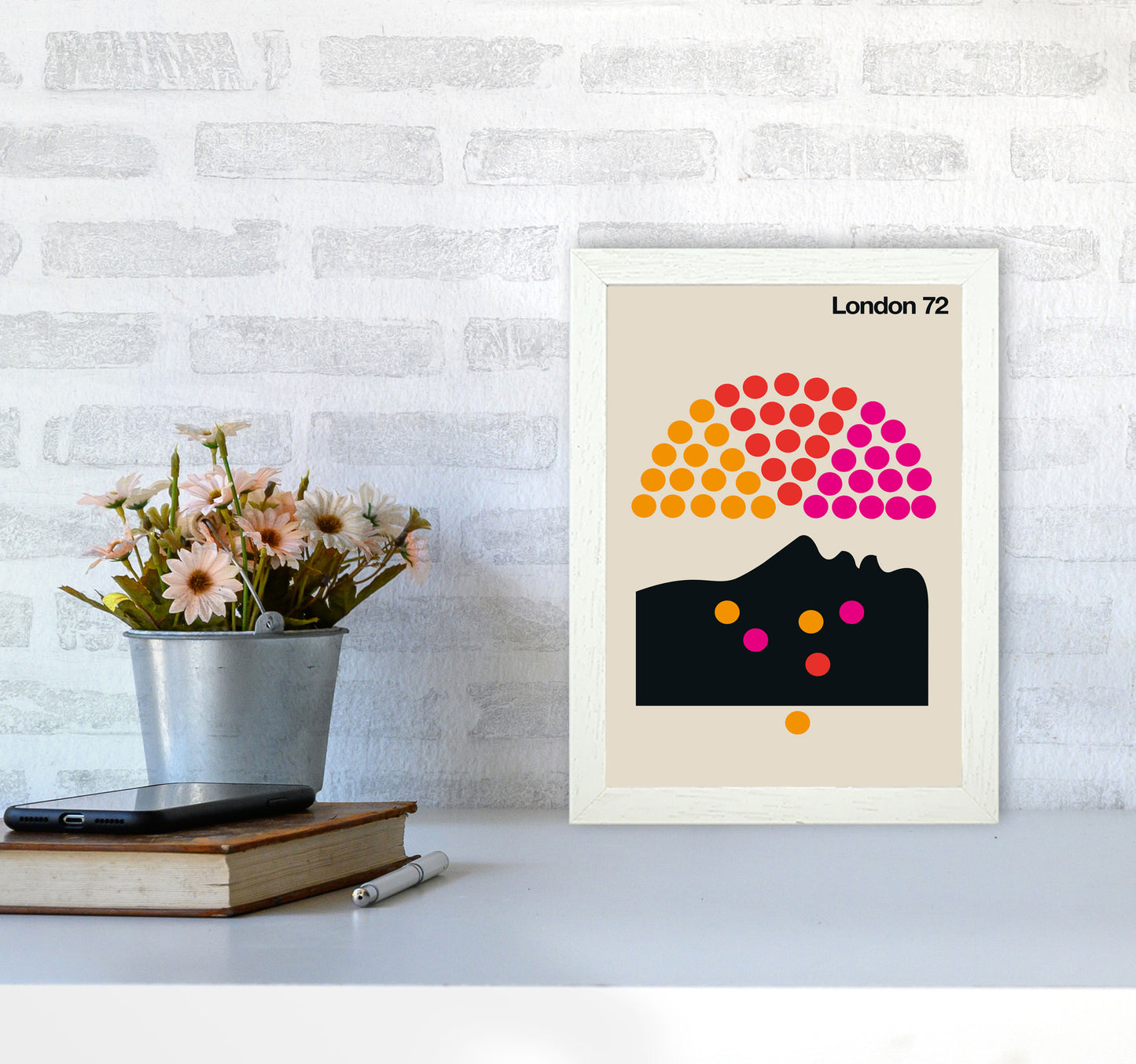 London 72 Art Print by Bo Lundberg A4 Oak Frame