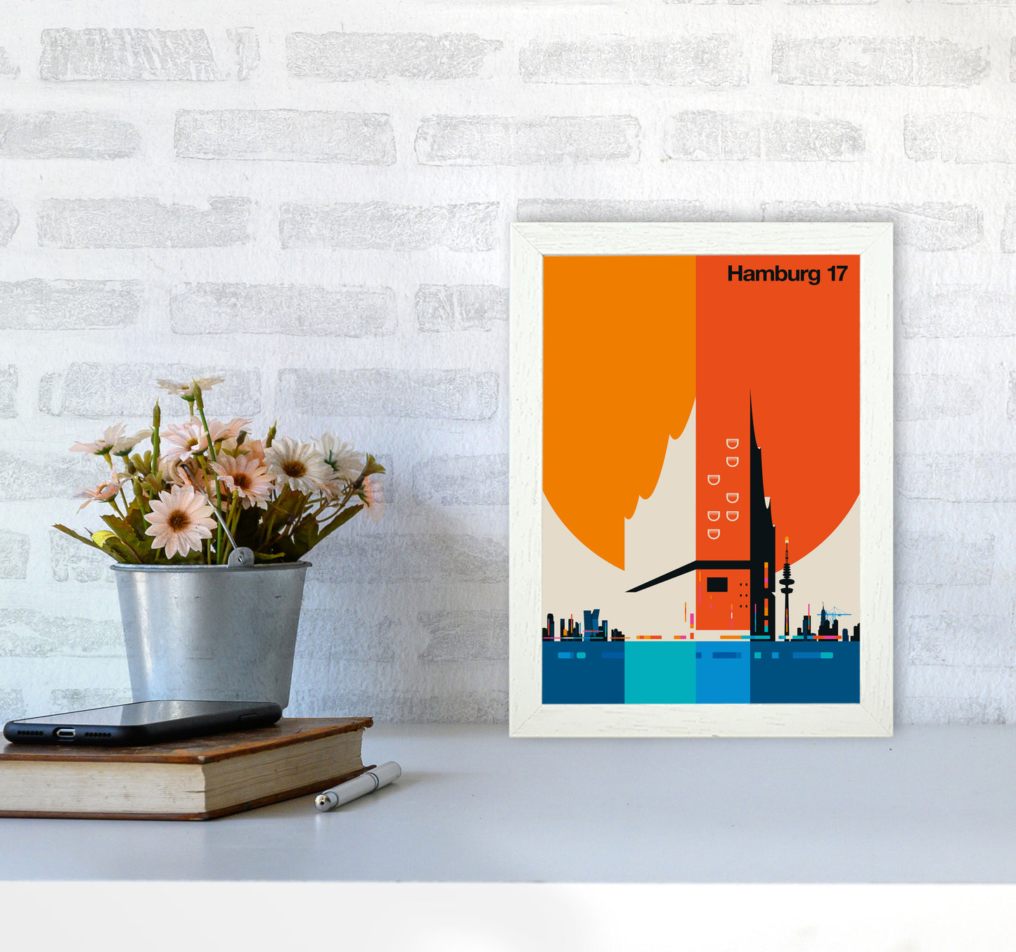 Hamburg 17 Art Print by Bo Lundberg A4 Oak Frame