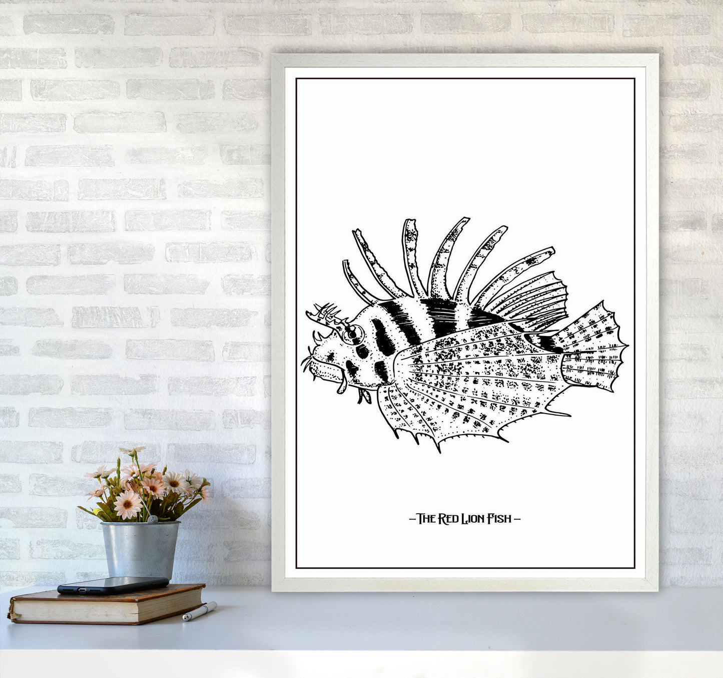 The Red Lion Fish Art Print by Jason Stanley A1 Oak Frame