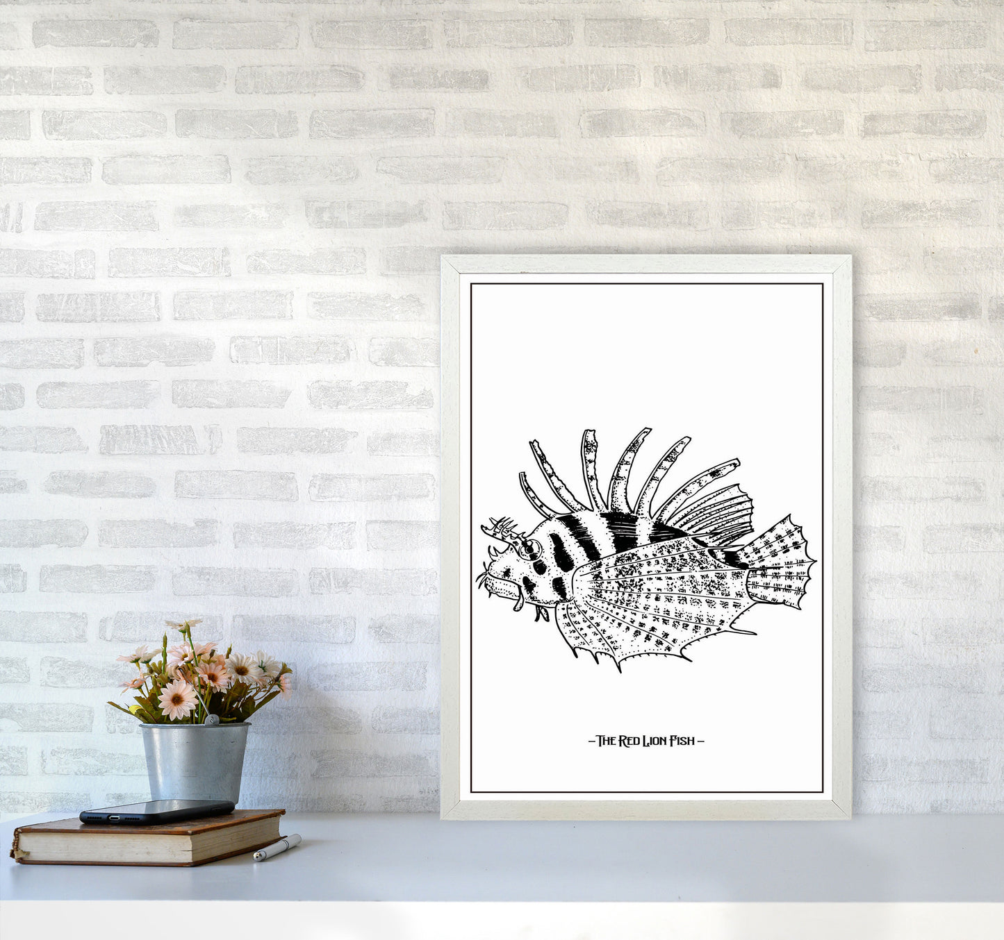 The Red Lion Fish Art Print by Jason Stanley A2 Oak Frame
