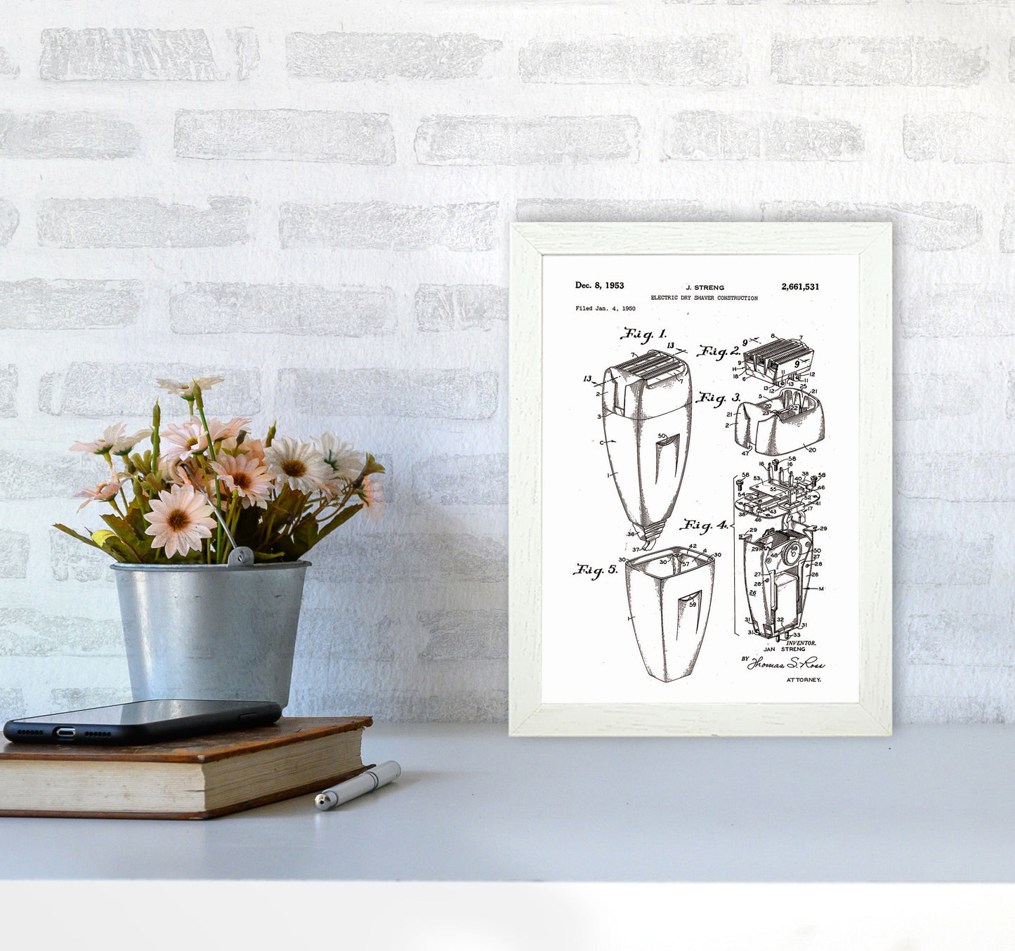 Electric Razor Patent Art Print by Jason Stanley A4 Oak Frame