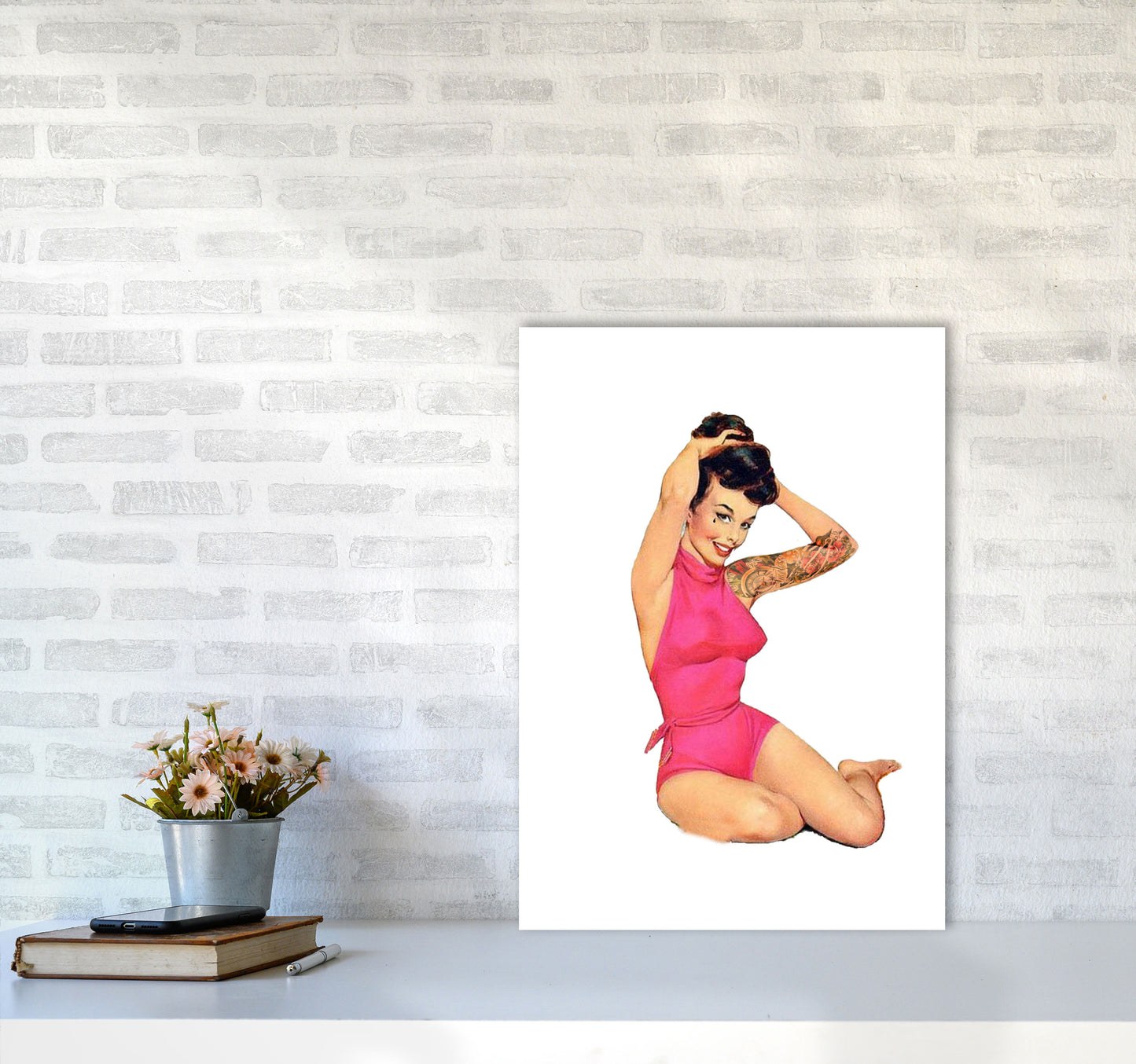 Retro Pin Up Girl Modern Print A2 Black Frame