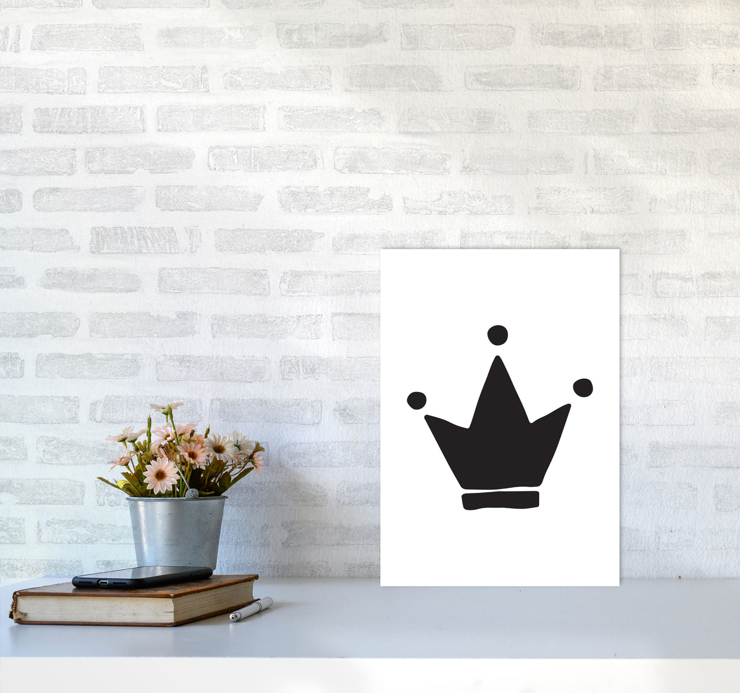 Black Crown Modern Print A3 Black Frame
