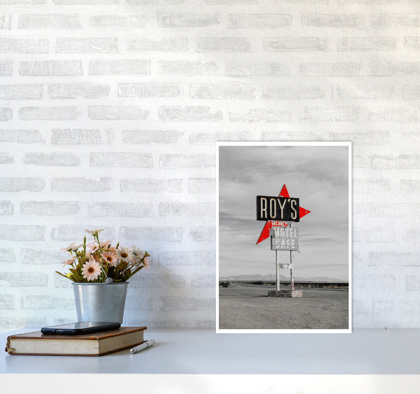 Vintage Roy's Motel Road Sign Modern Print A3 Black Frame