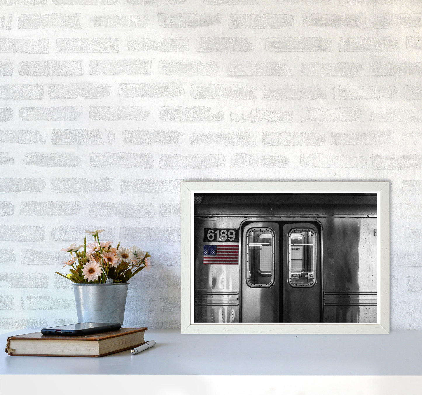 Vintage USA Subway Modern Print A3 Oak Frame