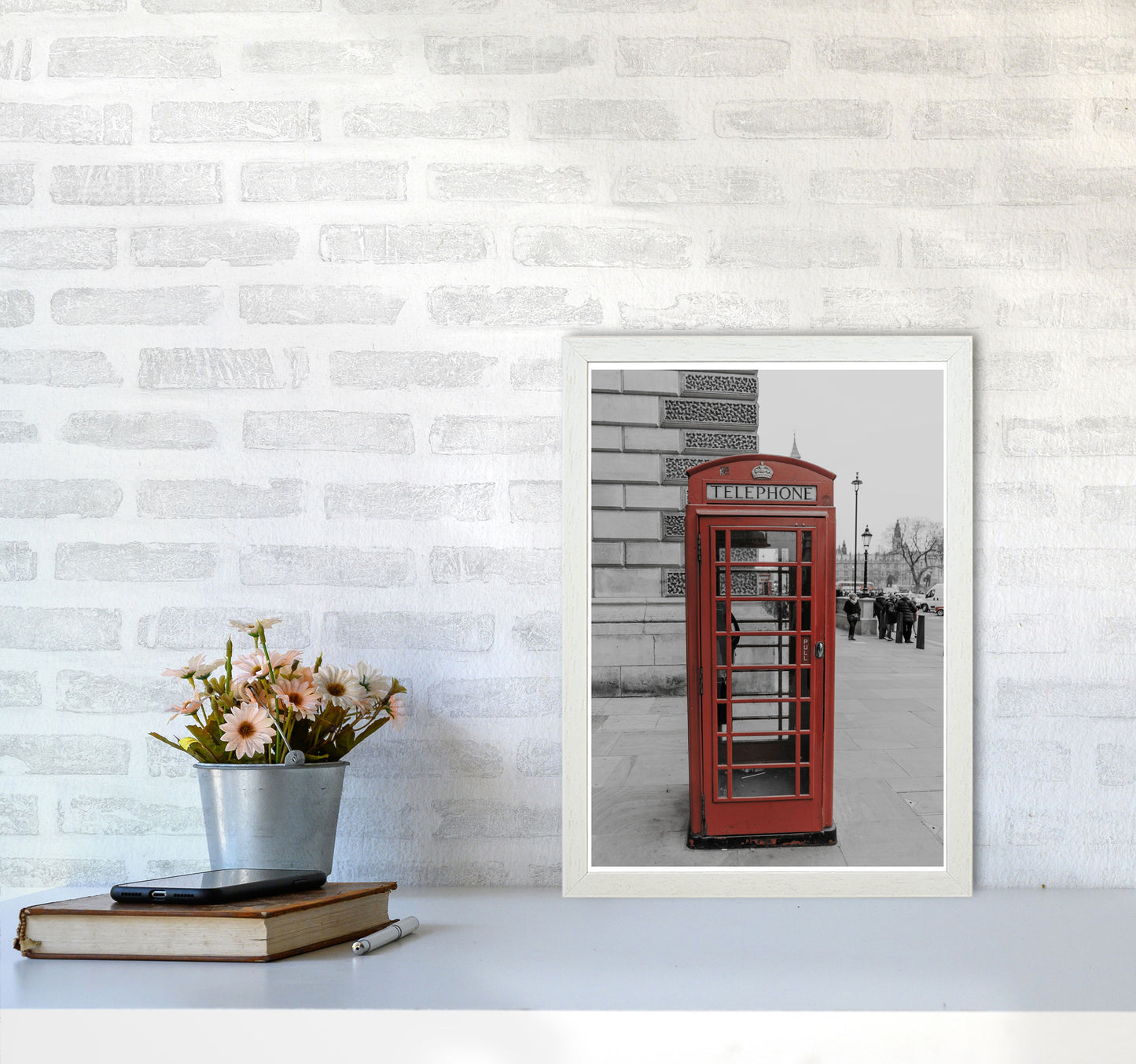 London Red Phonebox Modern Print A3 Oak Frame