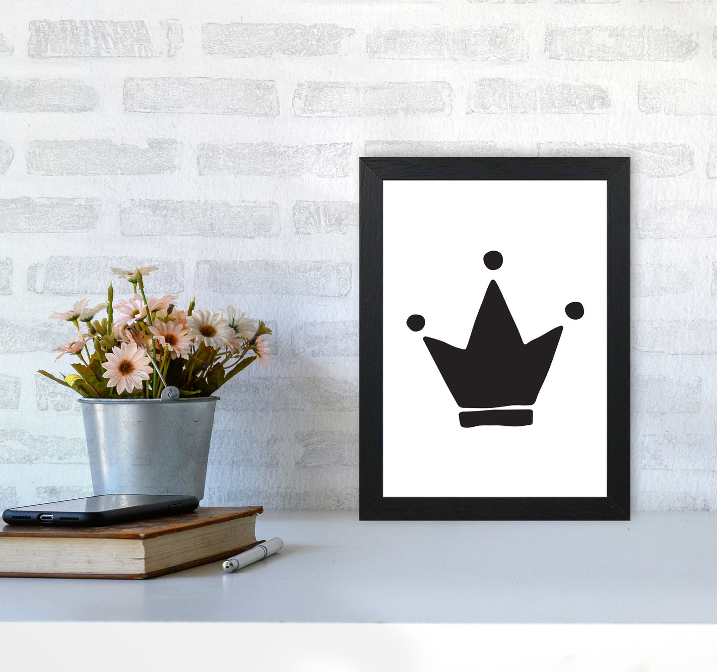 Black Crown Modern Print A4 White Frame