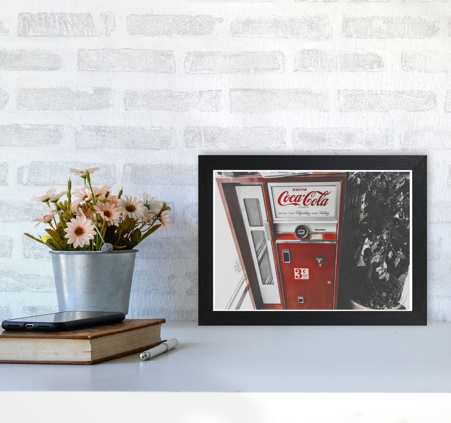 Coca Cola Vending Machine Modern Print A4 White Frame