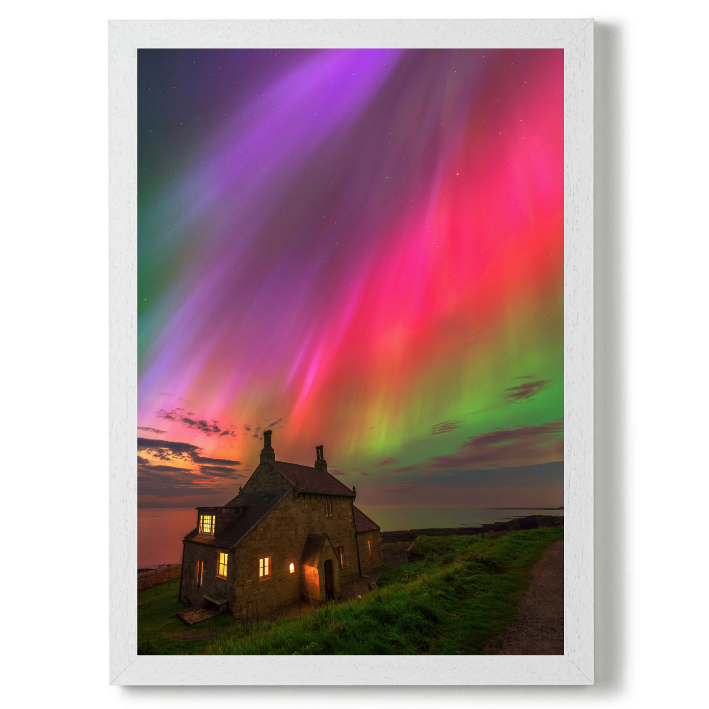 Incredible Aurora at Howick Bathing House by Steven Robinson