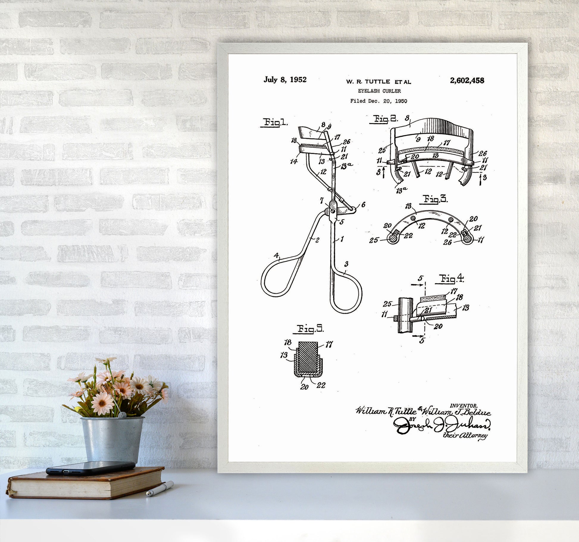 Eyelash Curler Patent Art Print by Jason Stanley A1 Oak Frame