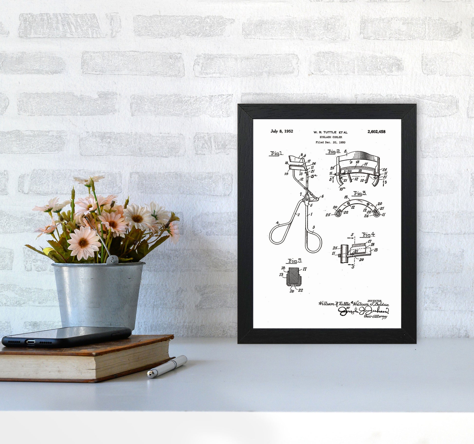 Eyelash Curler Patent Art Print by Jason Stanley A4 White Frame