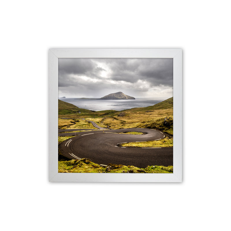 Going Round Art Print by Karsten Wrobel White Grain