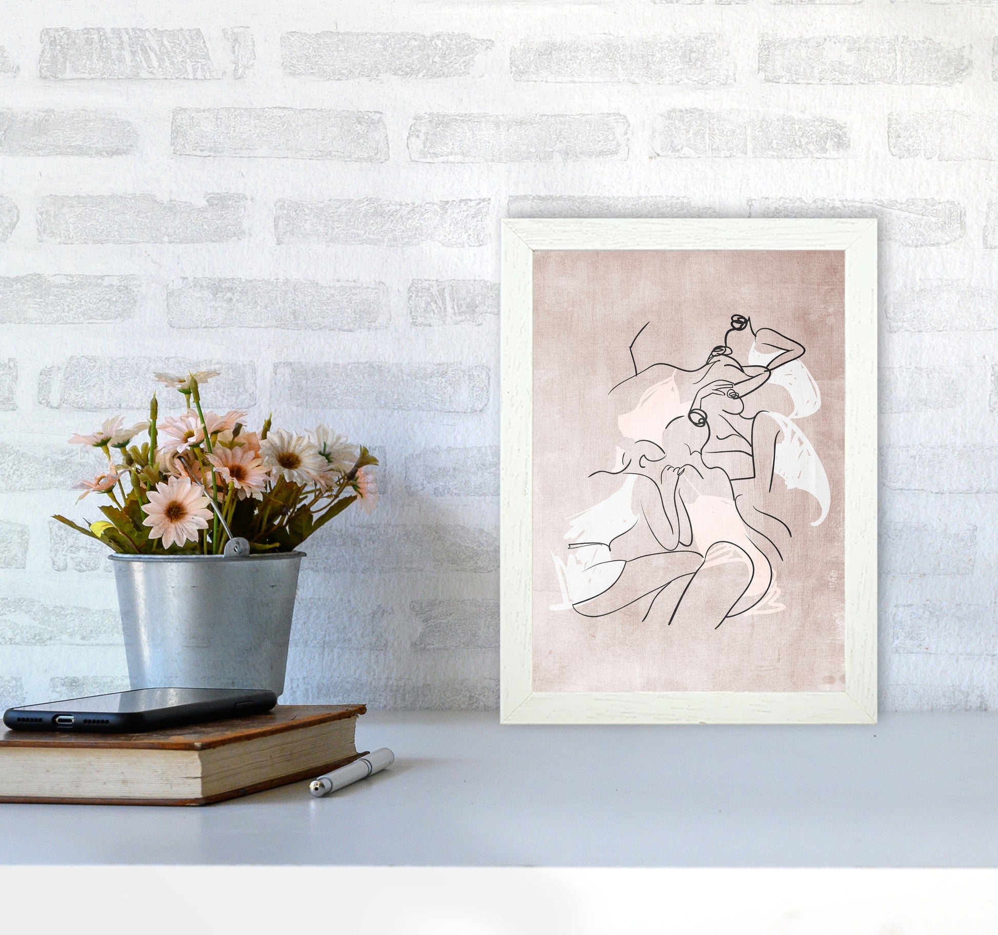 Les Femmes Fatales Contemporary Art Print by Kubistika A4 Oak Frame