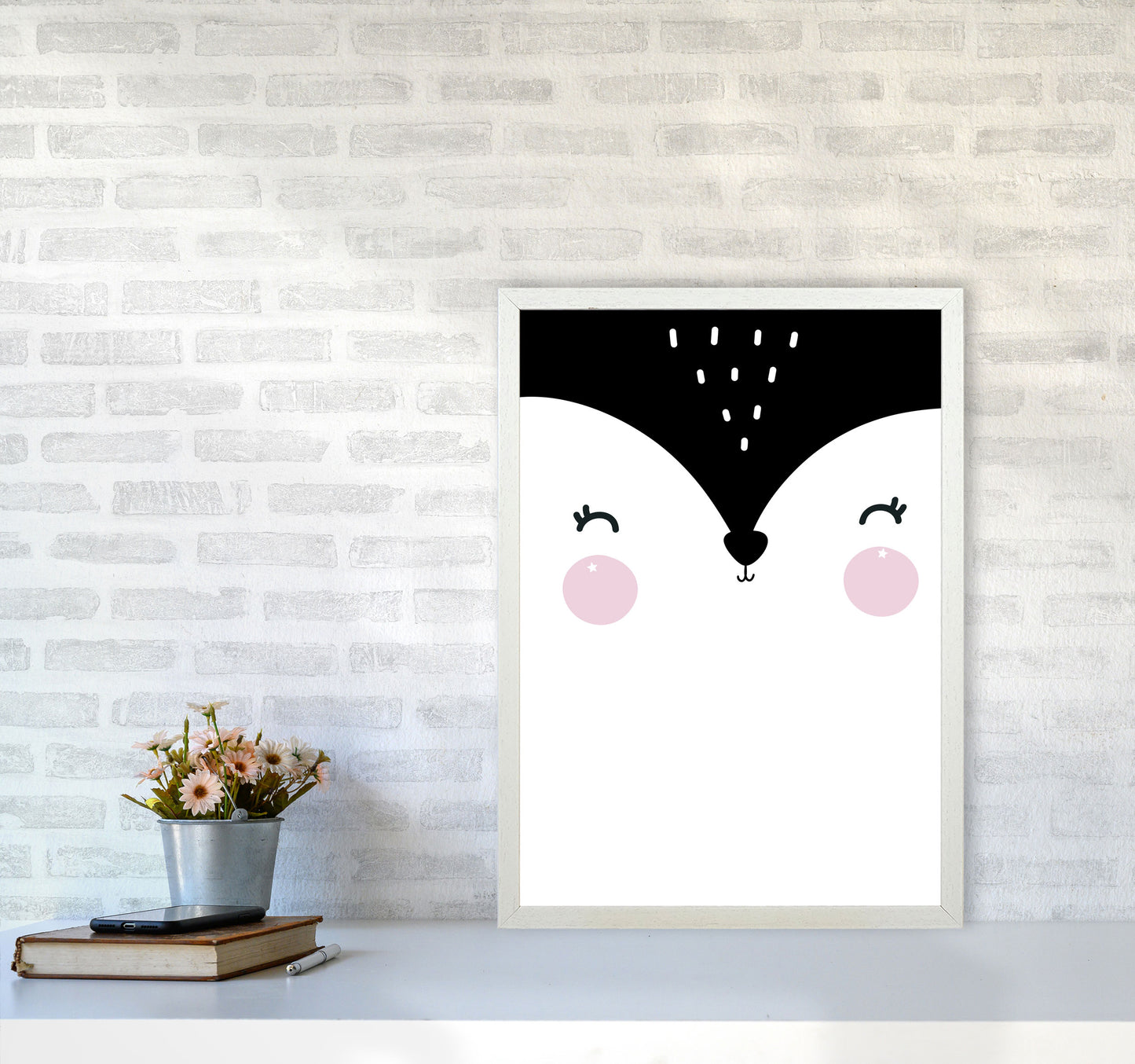 Penguin Face Scandi Modern Print A2 Oak Frame