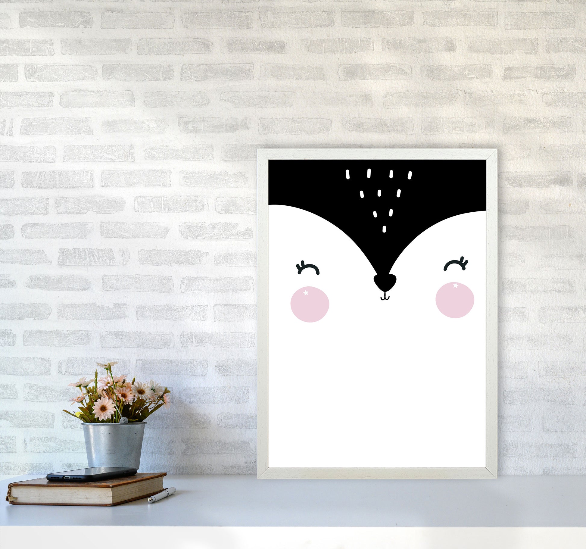 Penguin Face Scandi Modern Print A2 Oak Frame