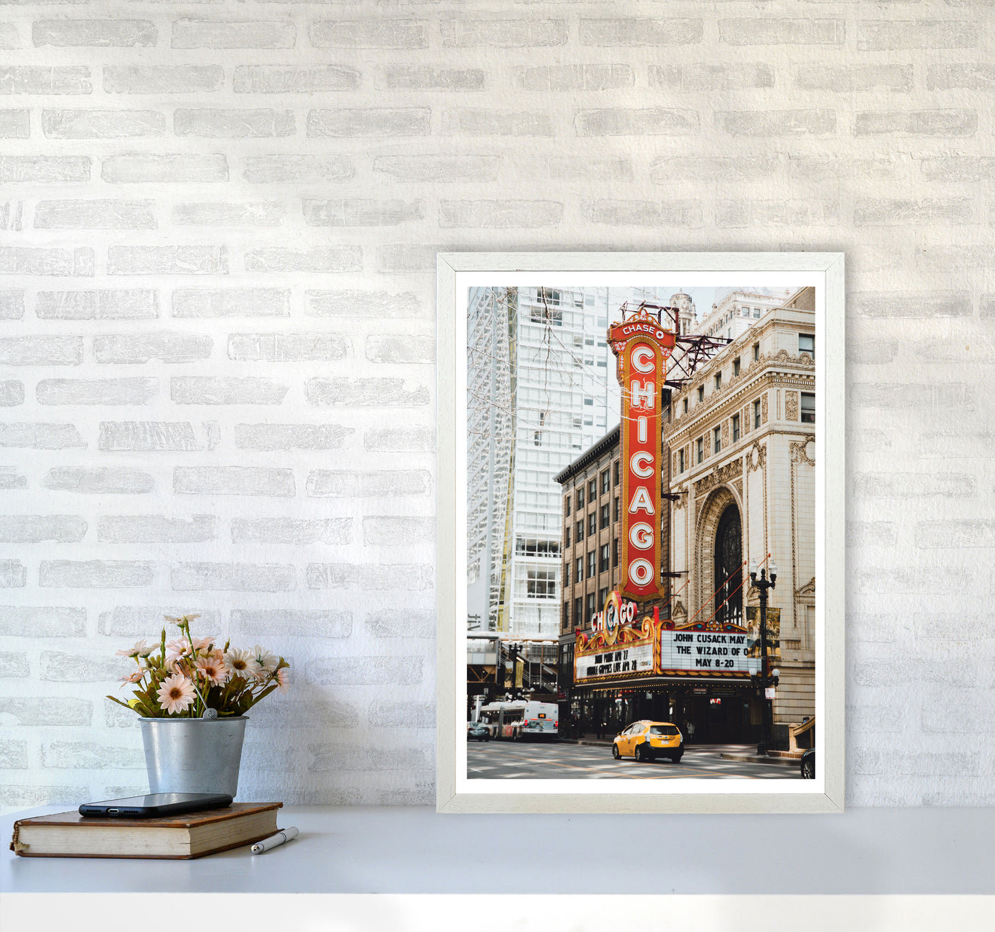 Retro Chicago Theatre Modern Print A2 Oak Frame