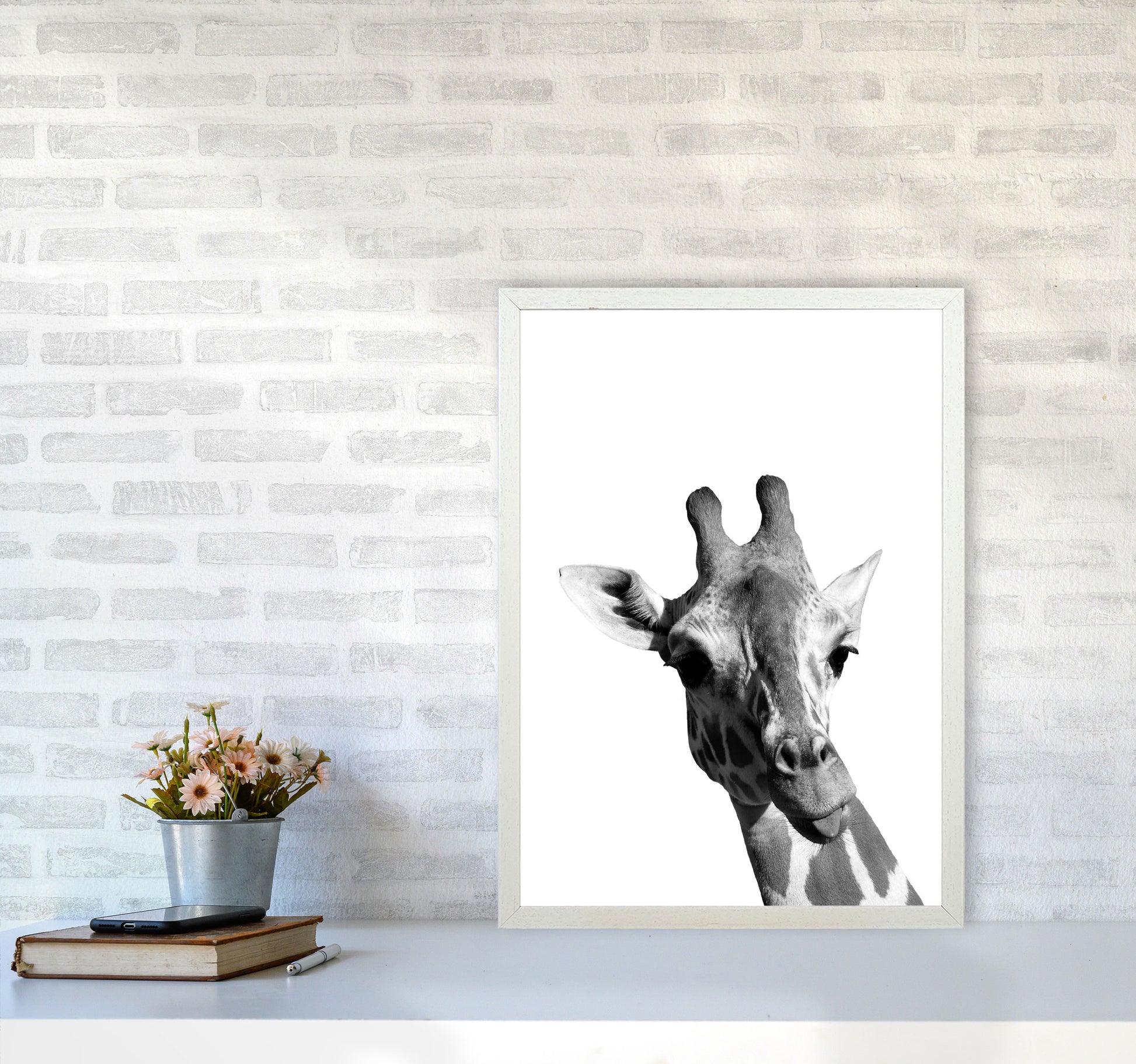 Black And White Giraffe Modern Print Animal Art Print A2 Oak Frame