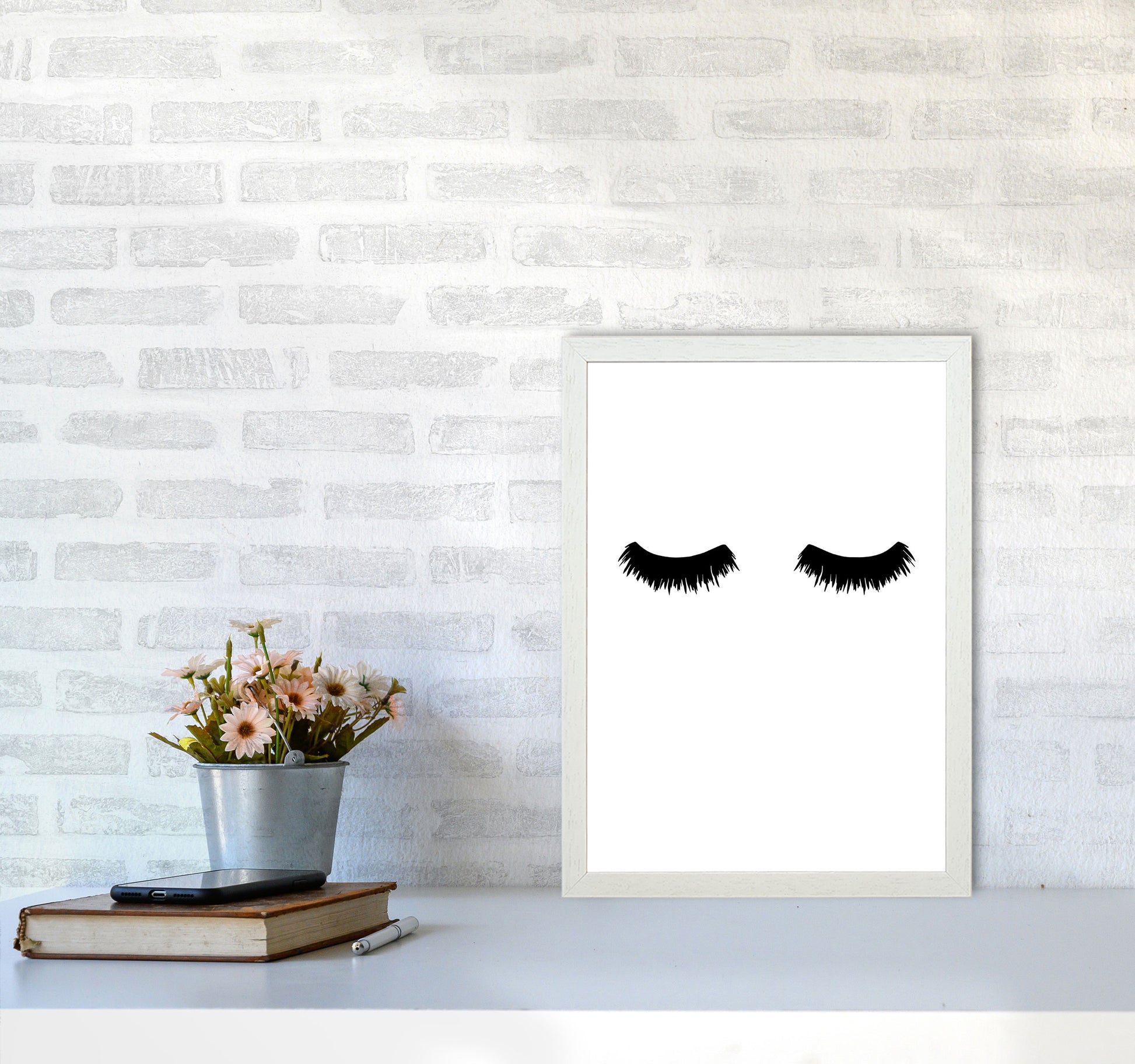 Lashes Modern Print A3 Oak Frame