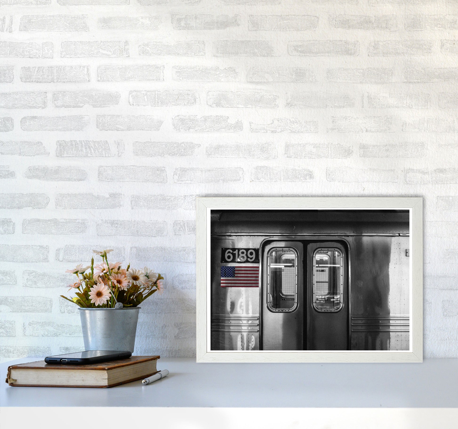 Vintage USA Subway Modern Print A3 Oak Frame
