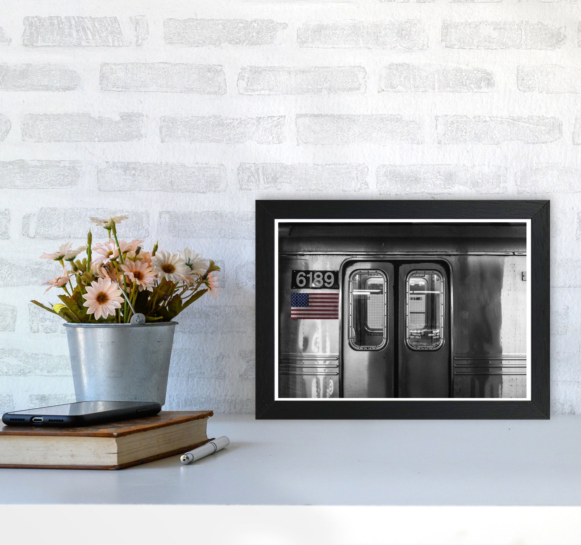 Vintage USA Subway Modern Print A4 White Frame