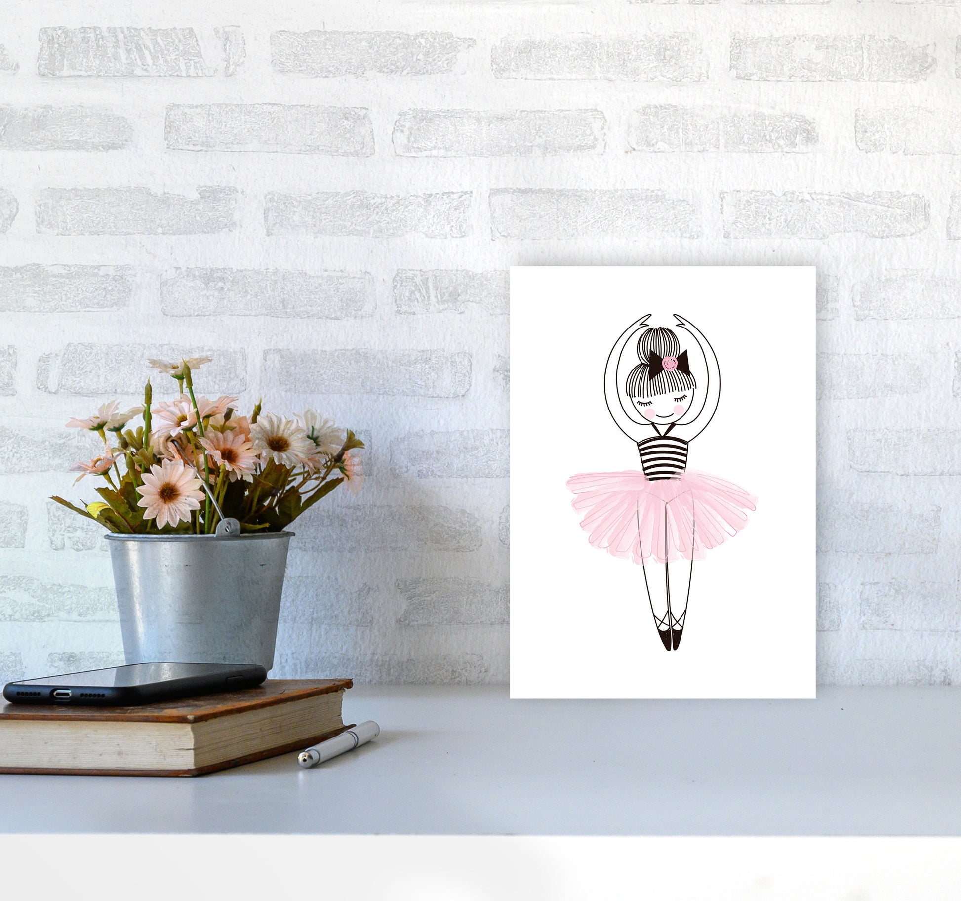 Girl&#39;s Ballerina Drawing Multi Set Illustration Wall Art Poster Print A4 Black Frame