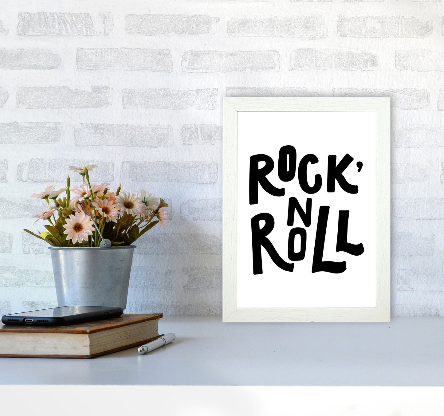 Rock &#39;N Roll Black Modern Print A4 Oak Frame