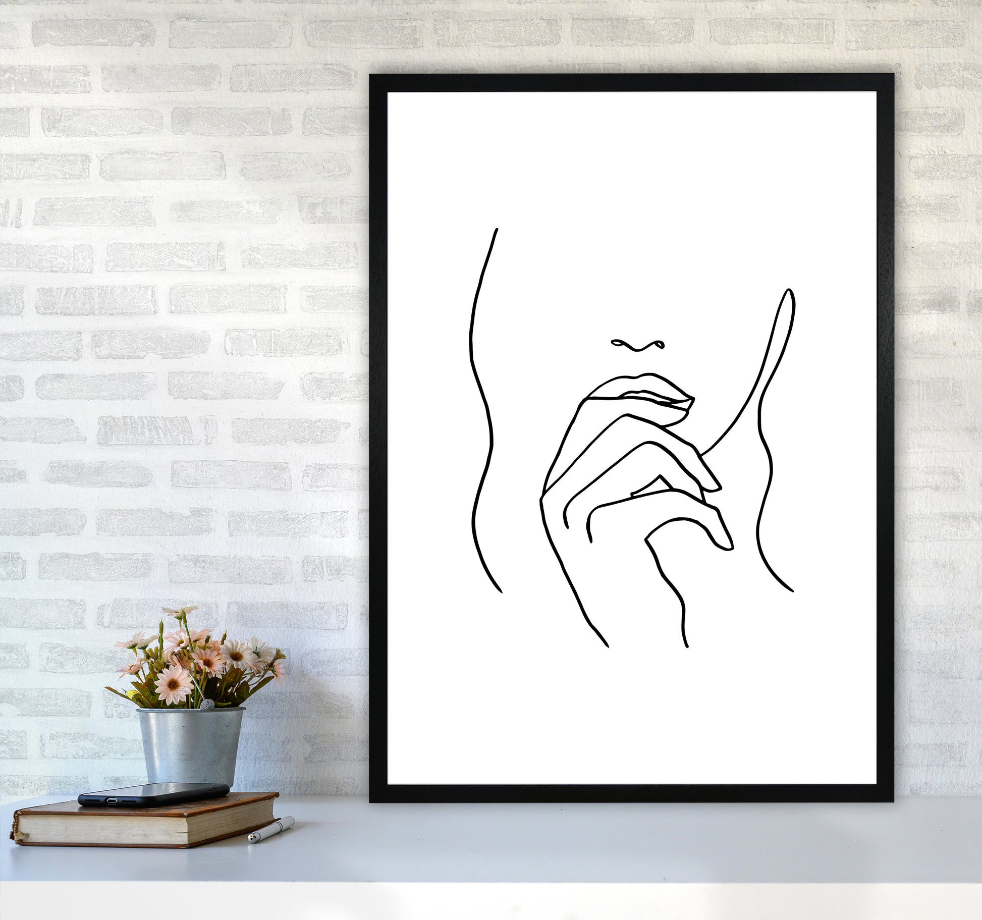 Lips Hand Hair By Planeta444 A1 White Frame