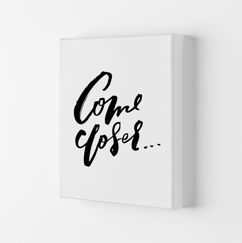 Come Closer By Planeta444 Canvas
